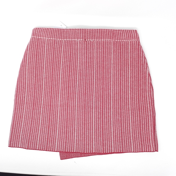 GILLI Plaid Plaid Mini Skirt - Picture 3 of 8